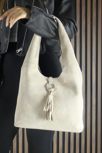 Erkan Saçmacı Bej Hakiki Dana Süet Püsküllü Manyetik Kapaklı Orta Boy Günlük Omuz Çantası - 4