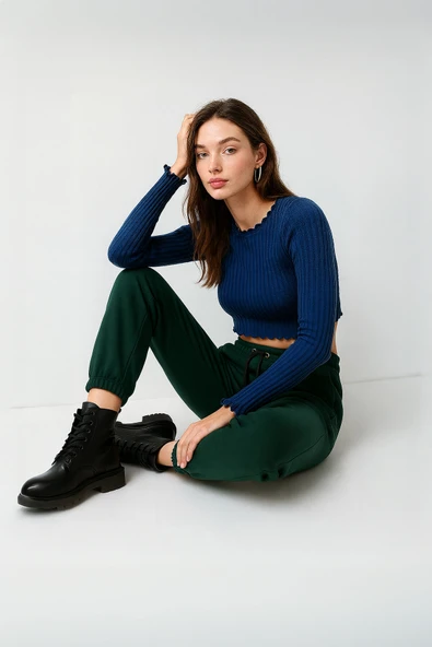 Kadın Paçası Lastikli Nefti Eşofman Altı ürün görseli