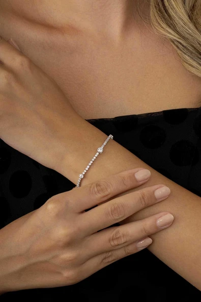 Gümüş Pazarım Tektaş Detaylı Su Yolu Rodyum Kaplama 925 Ayar Gümüş Bileklik ürün görseli 1