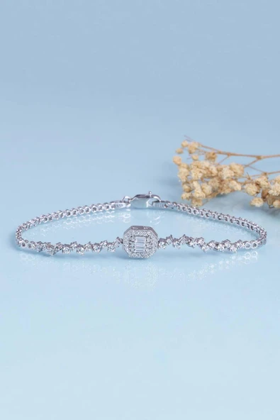 Gümüş Pazarım Pırlanta Montür Sıralı Tek Taş Rodyum Kaplama Baget Gümüş Bileklik - Resim 4