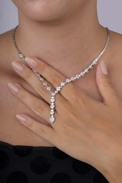 Gümüş Pazarım Rodyum Kaplama 925 Ayar Gümüş Kalpli Süzme Su Yolu Gümüş Kolye ürün görseli 1