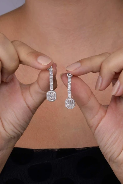 Gümüş Pazarım Su Yolu Süzme Baget Taşlı 925 Ayar Gümüş Küpe ürün görseli 1