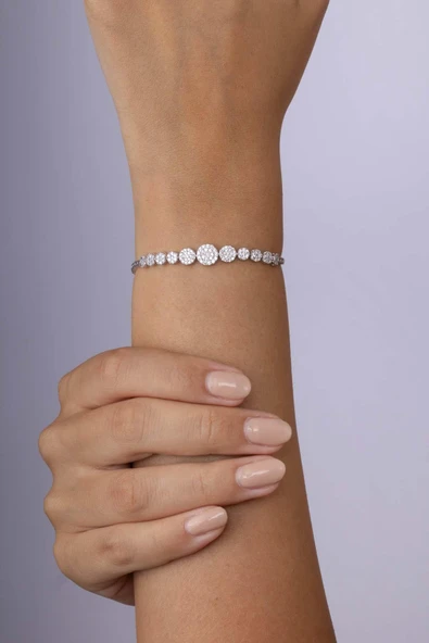 Gümüş Pazarım Hürrem Sultan Modeli Zümrüt Taşllı Damla Motifli 925 Ayar Gümüş Bileklik - 3