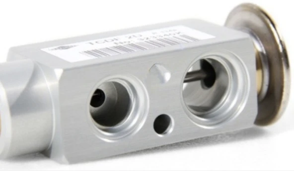 BTAP BMW E34/36/38 M40-42-43-50-52-60-62 KLİMA VALFİ 64118362851