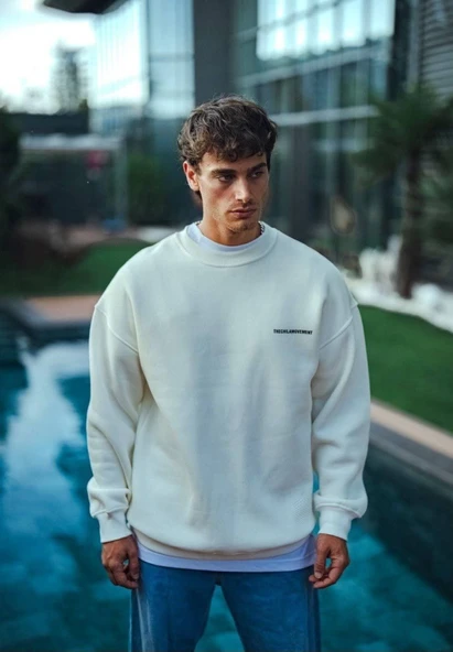 Kışlık Bisiklet Yaka Oversize Baskılı SweatShirt - Beyaz - Resim 2