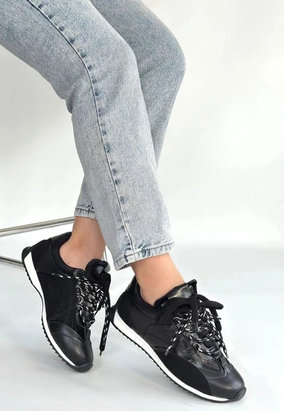 Ranu Siyah Cilt Paraşüt Detaylı Bağcıklı Spor Ayakkabı - Resim 2