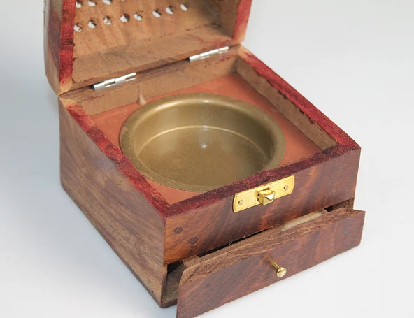 Ahşap Kule Tütsülük Model 1 ürün görseli