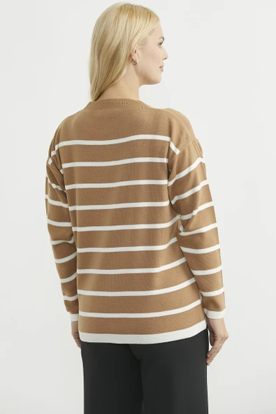 Çizgili Oversize Basic Triko Kazak - Karamel - Resim 6