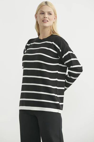 Çizgili Oversize Basic Triko Kazak - Siyah - Resim 5