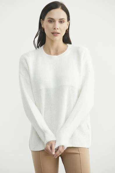 Oversize Yumuşak Dokulu Triko Kazak - Beyaz - Resim 2