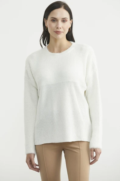 Oversize Yumuşak Dokulu Triko Kazak - Beyaz ürün görseli 1