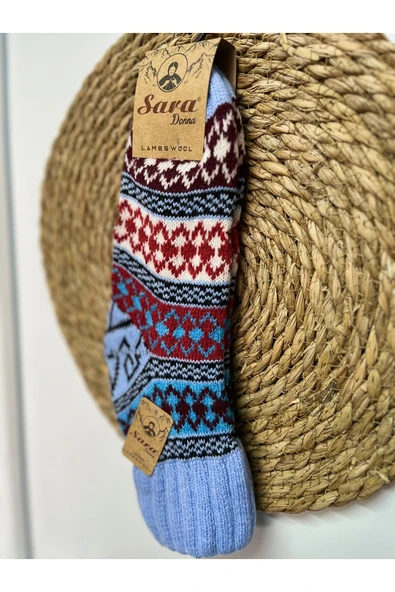 SARA DONNA GELENEKSEL DESENLİ YÜN SOKET ÇORAP - ÇEYİZ İÇİN HOMEWEAR YÜN ÖRGÜ EV ÇORABI ürün görseli 1