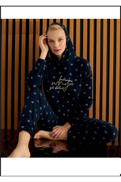 Pijamoni PİJAMONİ KAPÜŞONLU POLAR PİJAMA TAKIMI ürün görseli 1