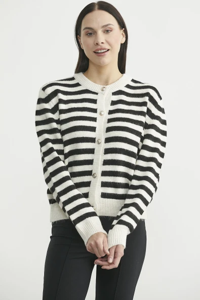 Çizgili Metal Düğmeli Triko Hırka - Siyah - 2