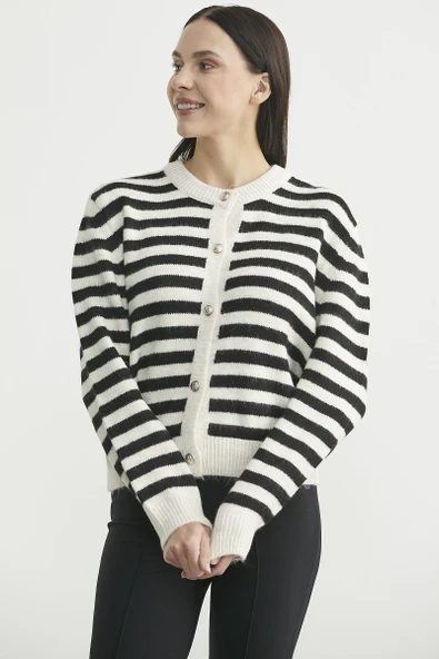 Çizgili Metal Düğmeli Triko Hırka - Siyah - 3