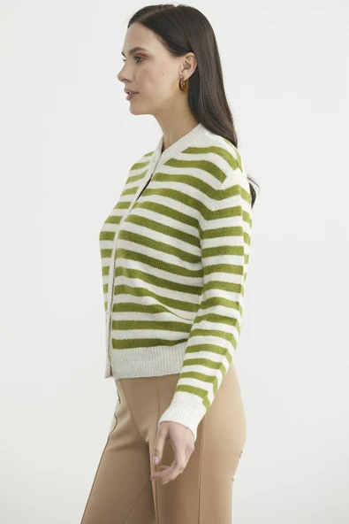 Çizgili Metal Düğmeli Triko Hırka - Zeytin Yeşil - Resim 5