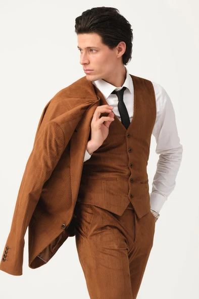 Plus Scorpion Taba Fitilli Kadife Erkek Takım Elbise – 3 Parça Yelekli, Şık ve Modern Slim Fit Kesim - Resim 5