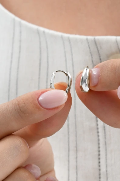 925 ayar Gümüş altın yaldızlı desenli italyan modeli U halka küpe SGTL13071RODAJ - Resim 2