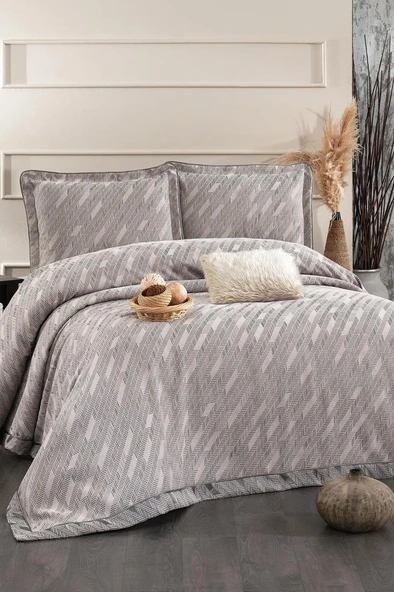 Julia Şönil Çift Kişilik Yatak Örtüsü 260x260 cm Vizon ürün görseli