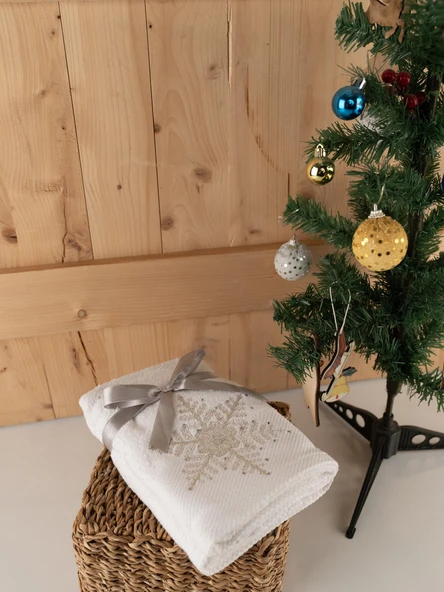 Pamuklu 2'li 45x70 cm Lüks & Modern Nakışlı Hediyelik Havlu Seti Baveno - Resim 12