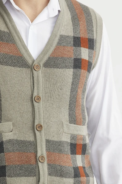 Düğmeli Yünlü Kalın Triko Yelek - Vizon - Resim 5