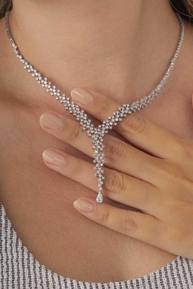 Gümüş Pazarım Pırlanta Montür 4 Tırnaklı Su Yolu 925 Ayar Gümüş Kolye ürün görseli 1