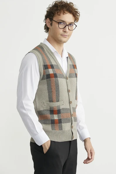 Düğmeli Yünlü Kalın Triko Yelek - Vizon - Resim 4