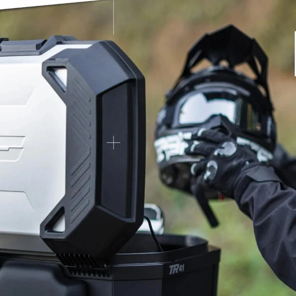 SHAD TR-41 Terra Çanta Topcase Siyah D0TR41100 - Resim 10