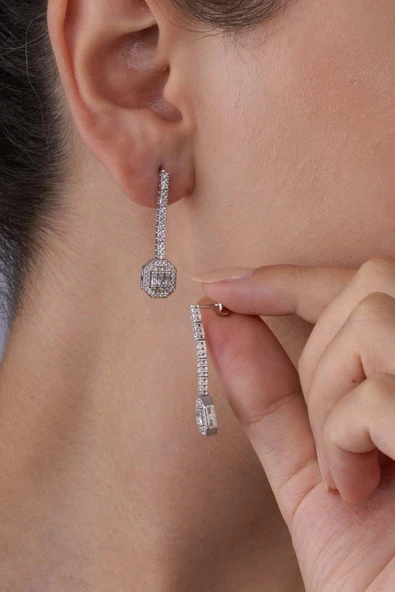 Gümüş Pazarım Baget Taşlı Rodyum Kaplama 925 Ayar Gümüş Küpe - 2