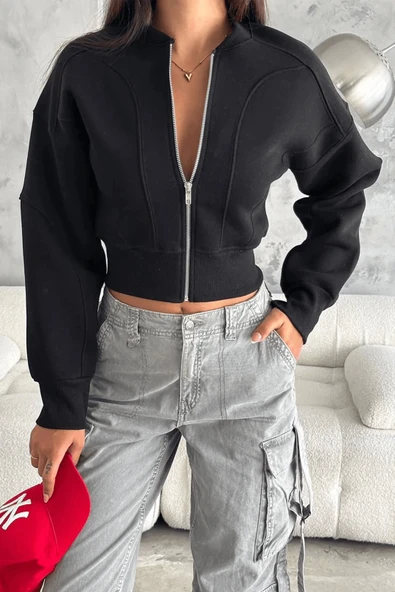 Kadın Fermuarlı Fit Cropped Sweatshirt – Sportif & Şehirli Stil - Resim 6