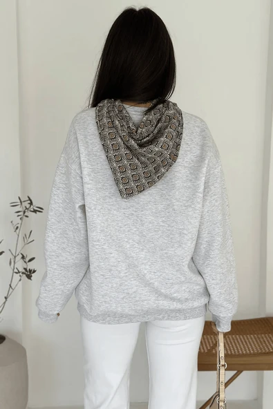 Kadın Dekoratif Yakalı Likralı Sweatshirt – Konforlu & Karakterli Stil - 2