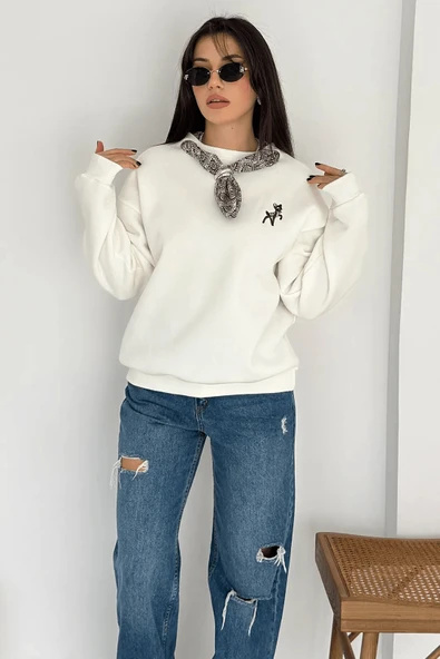 Kadın Dekoratif Yakalı Likralı Sweatshirt – Konforlu & Karakterli Stil - 12