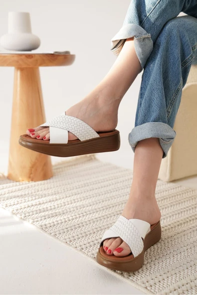 Fayn Beyaz Hakiki Deri Terlik - Resim 5