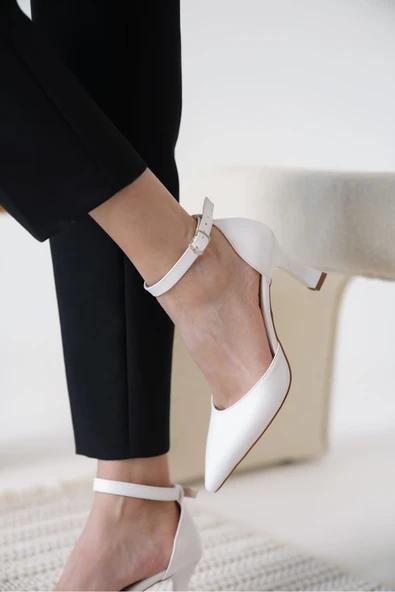Clara Kadın Beyaz Topuklu Ayakkabı - Resim 10