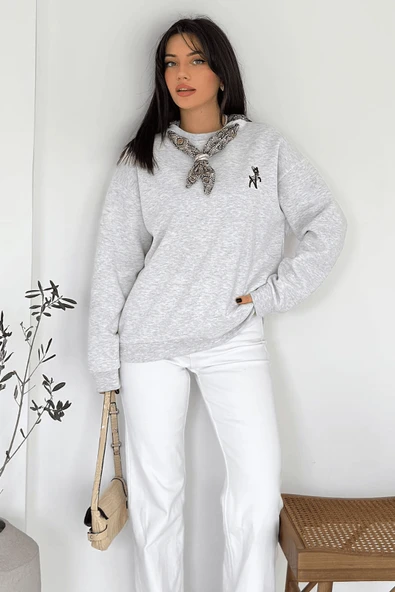 Kadın Dekoratif Yakalı Likralı Sweatshirt – Konforlu & Karakterli Stil - 3