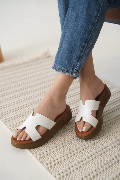 Borlina Beyaz Hakiki Deri Terlik - Resim 10