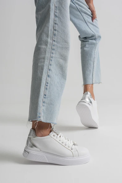 Vega Gümüş Detaylı Beyaz Kadın Spor Ayakkabı - Resim 10