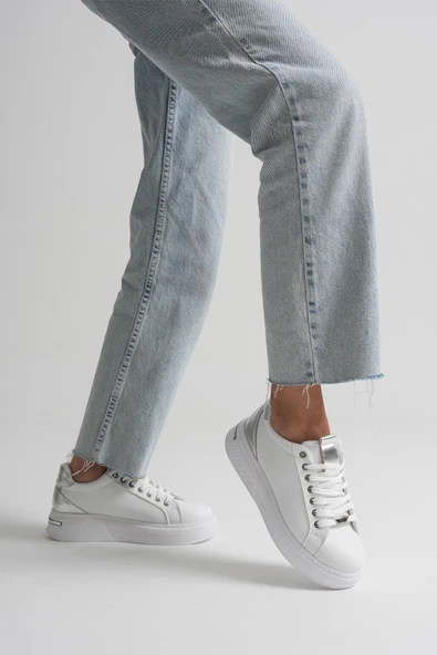 Vega Gümüş Detaylı Beyaz Kadın Spor Ayakkabı - Resim 8