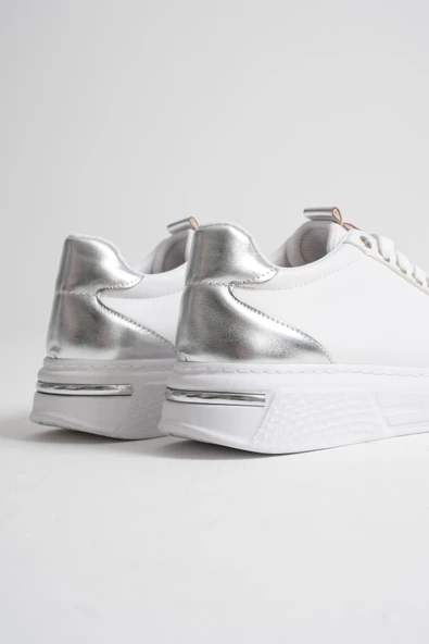 Vega Gümüş Detaylı Beyaz Kadın Spor Ayakkabı - Resim 9