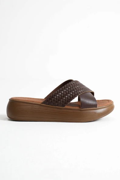 Fayn Acı Kahve Örgü Desenli Hakiki Deri Terlik - Resim 7