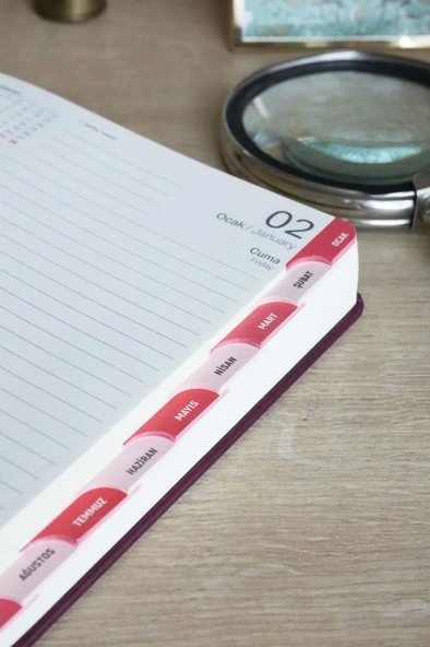 Victoria's Journals Business 2026 Günlük Ajanda 17x24cm Sert Kapak Ivory 80gr. Ayraçlı Yeşil - Resim 5