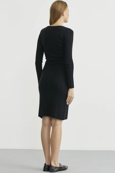 Düğme Detaylı V Yaka Triko Elbise - Siyah - Resim 6