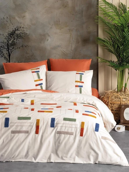 Puff Nakışlı Ranforce Çift Kişilik Nev Takımı Katy Tarçın ürün görseli 1