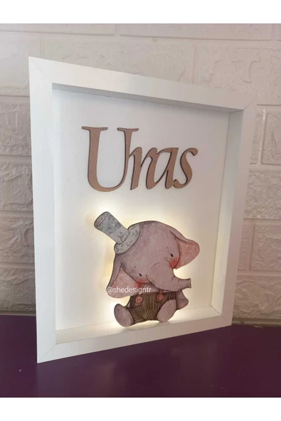 s'he design BEBEK İSMİNE ÖZEL HAZIRLANA LEDLİ AHŞAP PANO HASTANE ODASI KAPI SÜSÜ 25X35CM ürün görseli