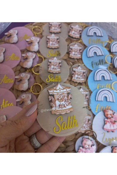 s'he design Hediyelik Figürlü İsme Özel Mıknatıslı Pleksi Magnet 15 Adet ürün görseli