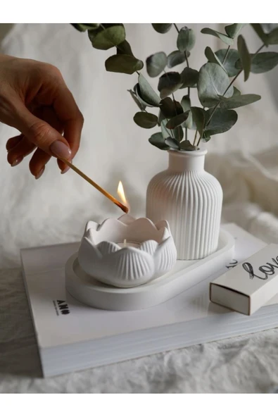 LALEZEN HOME Dekoratif Stantlı Gül Mum ve Vazo Seti