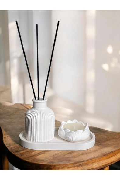 LALEZEN HOME Kokulu Çubuk Gül Mum Vazo Seti ( Bubble Gum kokulu )