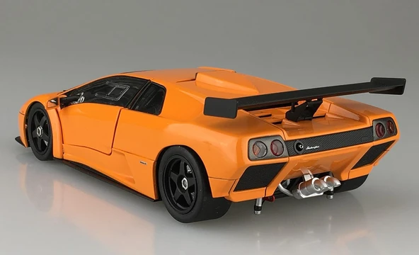 Aoshima 1999 Lamborghini Diablo GT-R 1: 24 Model Araba Yapım Kit - 3