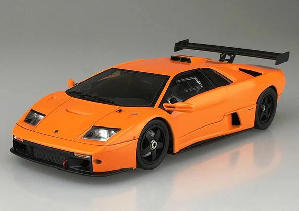 Aoshima 1999 Lamborghini Diablo GT-R 1: 24 Model Araba Yapım Kit - 4