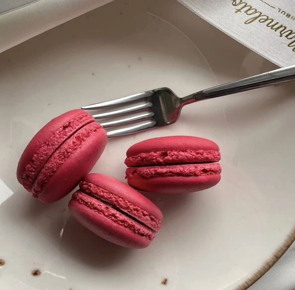 Yazlık bahçe çiçeği